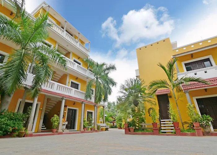 Poppys Olive De' Villa Auroville